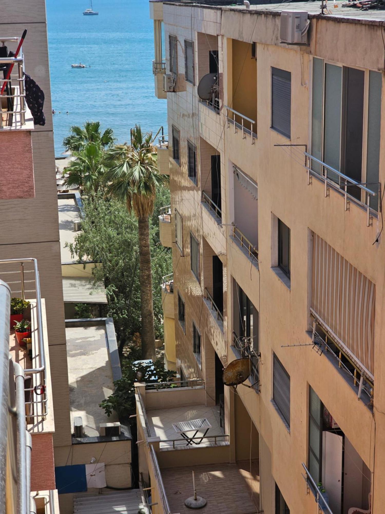 Bral Apartment 5 - Beachfront Durrës 외부 사진