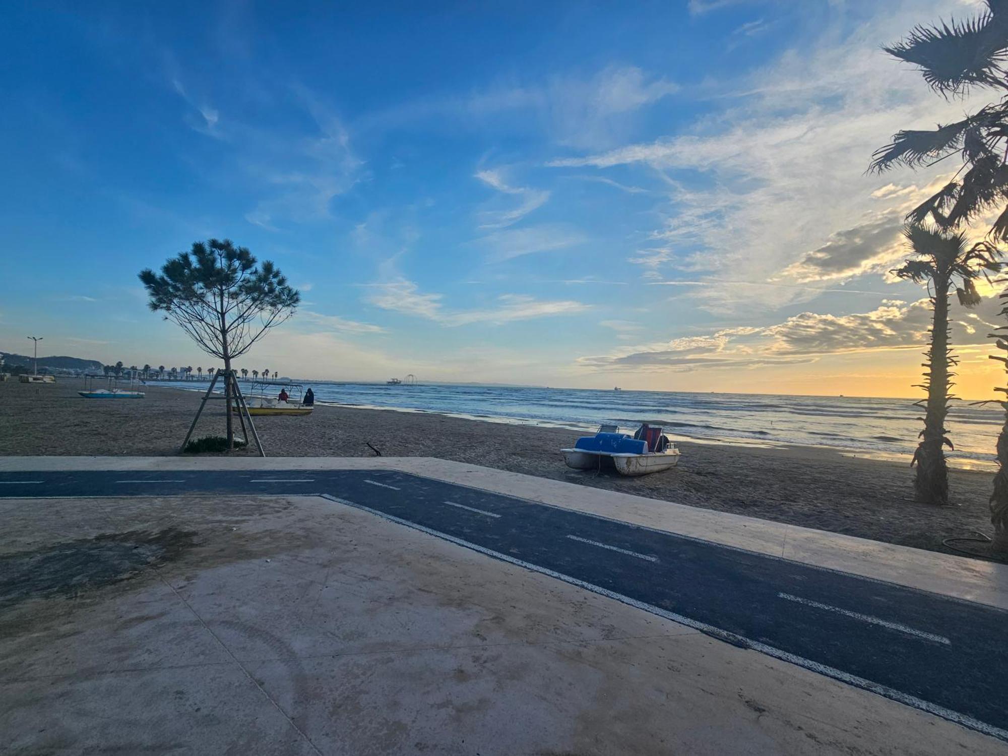 Bral Apartment 5 - Beachfront Durrës 외부 사진